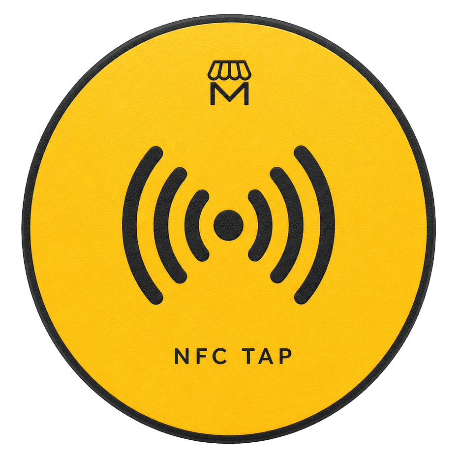 门店里的圆形 NFC 碰一碰贴纸